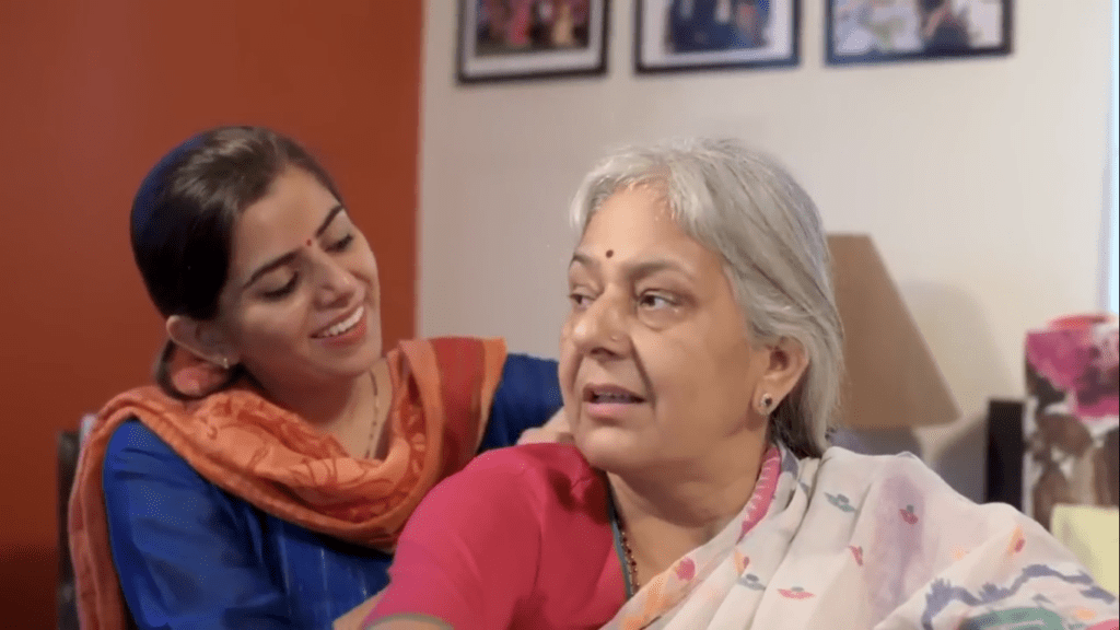 care counsellor helping elderly woman with everyday activities - Samarth Elder Care