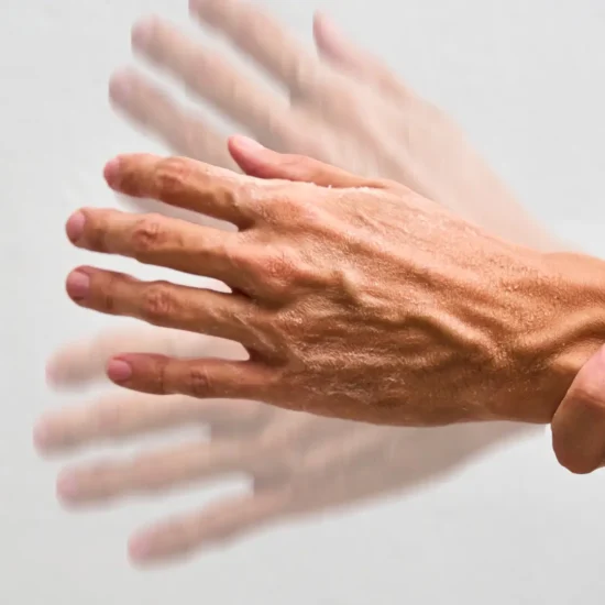 Caring for an Elderly Parent with Parkinson’s in India – A Guide for NRI Families