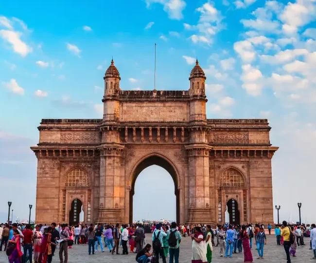 NRI Guide to Elder Care in Mumbai